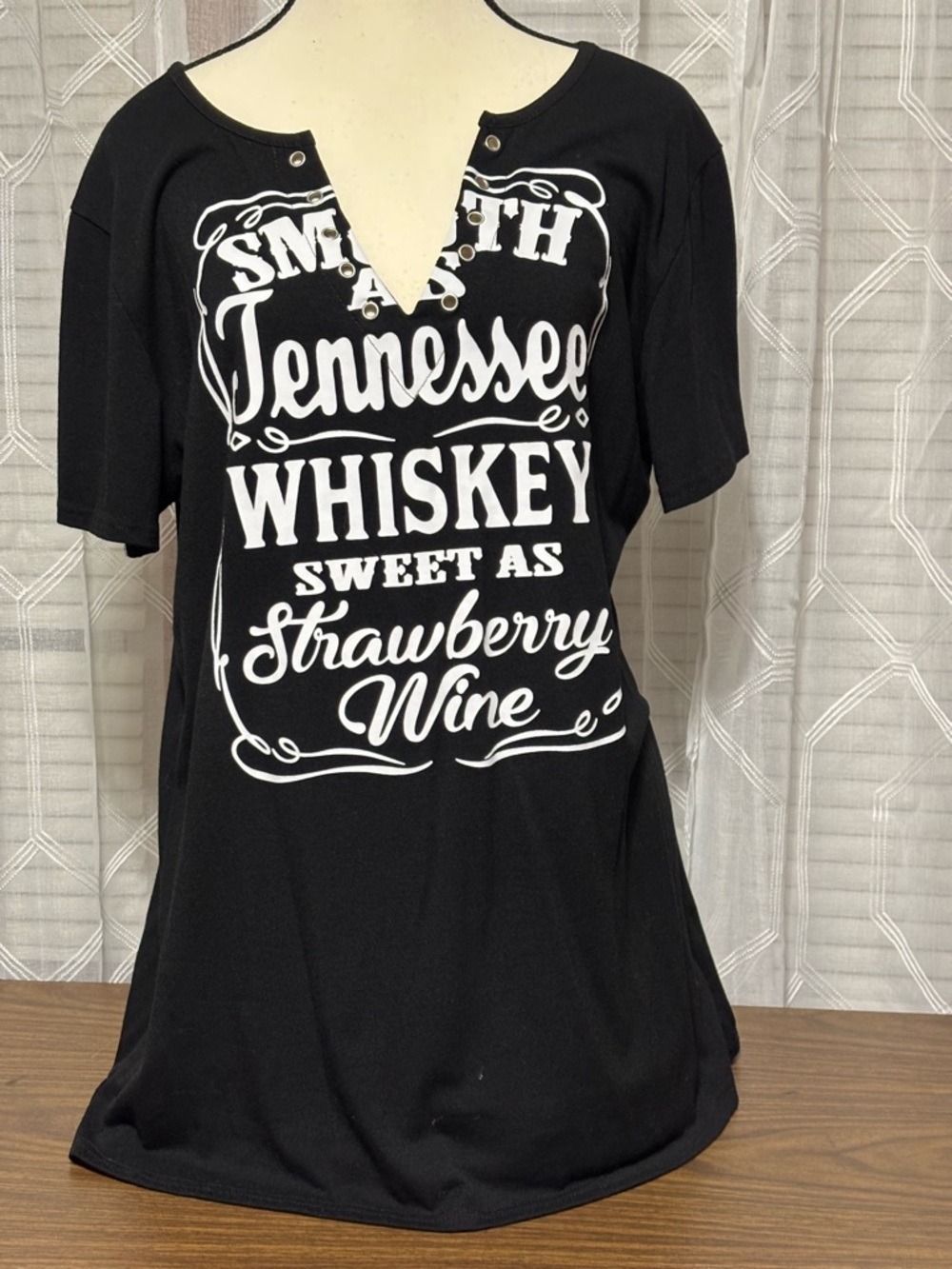Black 2XL Tennessee Whiskey Graphic Tee with Grommet V-Notch 23” P2P 28”L